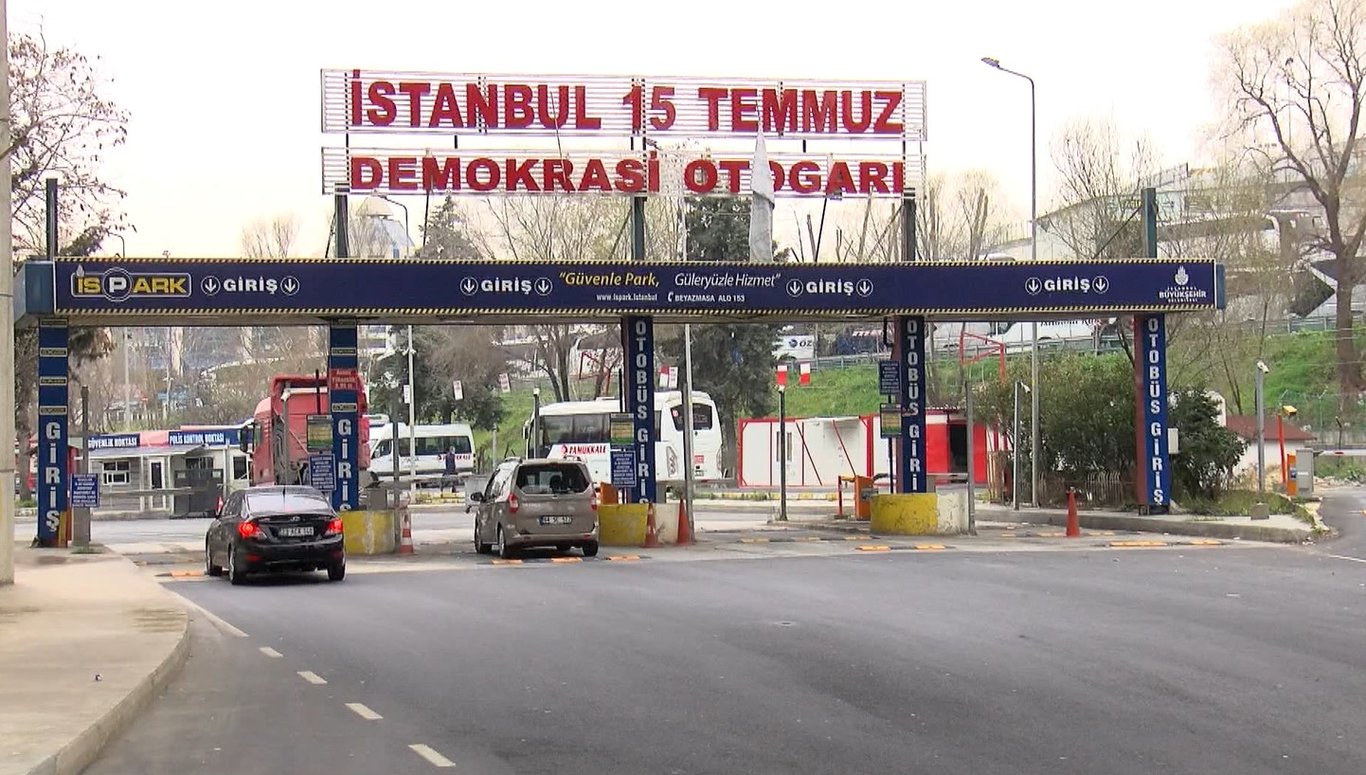 Esenler Otogarı'ndaki derin çatlaklar üzerine bakanlık tarafından inceleme başlatıldı