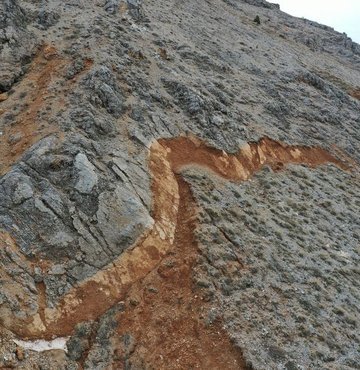 11 kentte kahreden bir tabloya yol açan deprem felaketinde şoke eden görüntüler çıkmaya devam ediyor. Son olarak Adıyaman