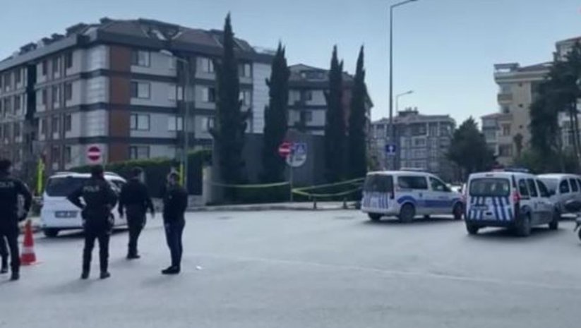 İstanbul'da silahlı saldırı! 1'i ağır 2 yaralı!