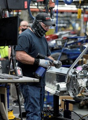 ABD'de imalat sanayi PMI martta beklentileri aştı