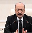 Çalışma ve Sosyal Güvenlik Bakanı Vedat Bilgin, sosyal medya hesabından yaptığı paylaşımda 2 bin liraya çıkartılan Ramazan Bayramı ikramiyesinden toplam 15,6 milyon emeklinin yararlanacağını belirtti