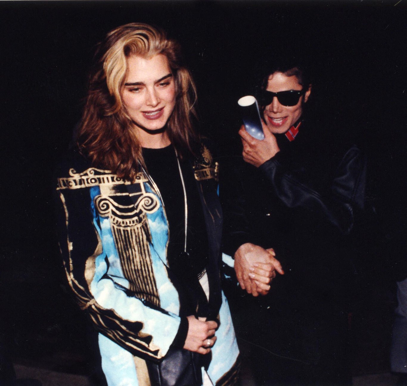 Brooke Shields, Michael Jackson sessizliğini bozdu: Beni tuttu ve öpmek istedi - Magazin haberleri