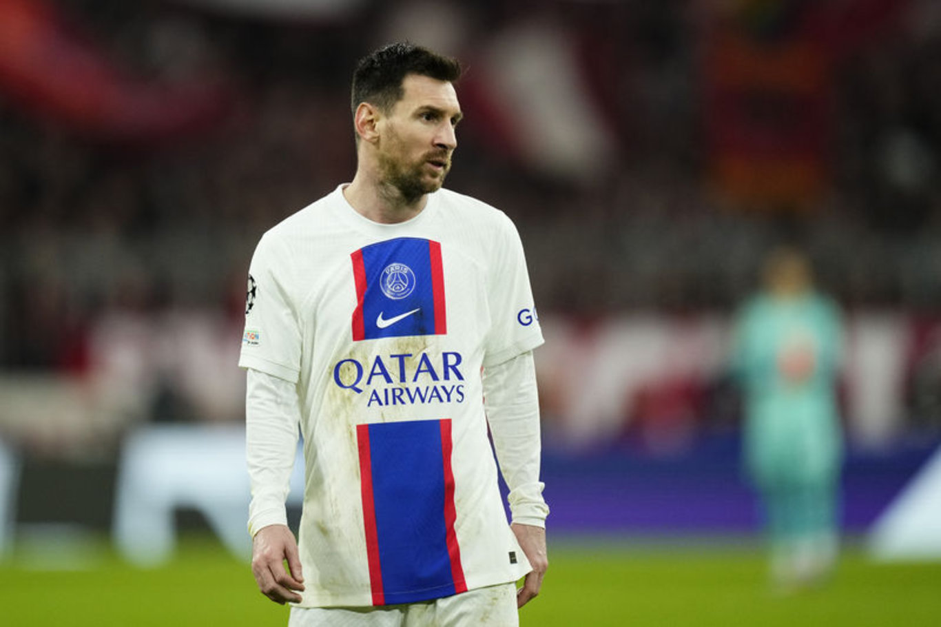 L'Equipe gazetesi Ligue 1'deki maaşları açıkladı: Mbappe, Messi'yi ikiye katladı!