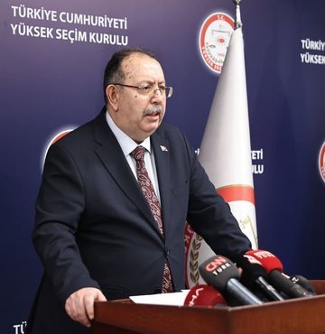 Yüksek Seçim Kurulu, Cumhurbaşkanı Erdoğan’ın adaylığına yapılan itirazları reddetti. Erdoğan’ın adaylığı önünde herhangi bir engelin bulunmadığına karar verildi. YSK Başkanı Ahmet Yener, "Seçimlerin iptaline yönelik başvuruların da iptaline karar verilmiştir" dedi 