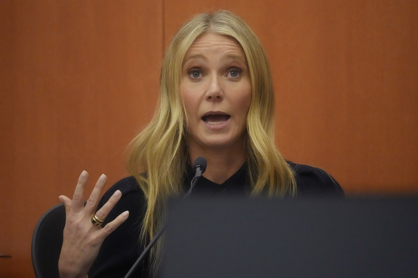 Gwyneth Paltrow kayak davasında suçsuz bulundu, 1 dolarlık tazminatı kazandı - Magazin haberleri