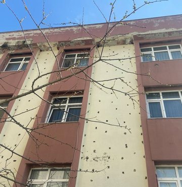 Deliklerle dolu bina için tedirgin eden iddialar!