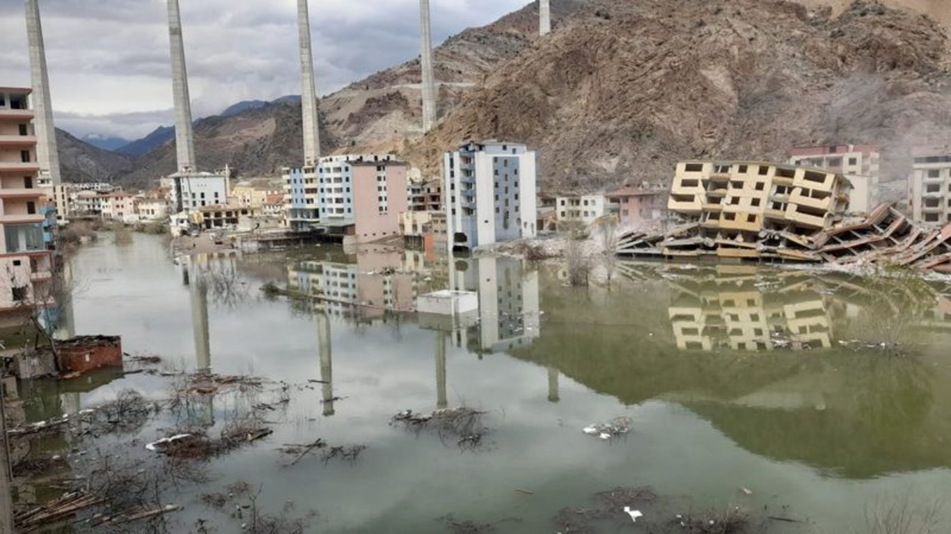 Artvin'in suya gömülen ilçesine son bakış! - Güncel haberler