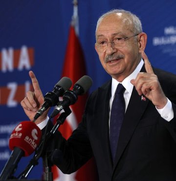 Millet İttifakı Cumhurbaşkanı adayı ve CHP Genel Başkanı Kemal Kılıçdaroğlu, Çanakkale