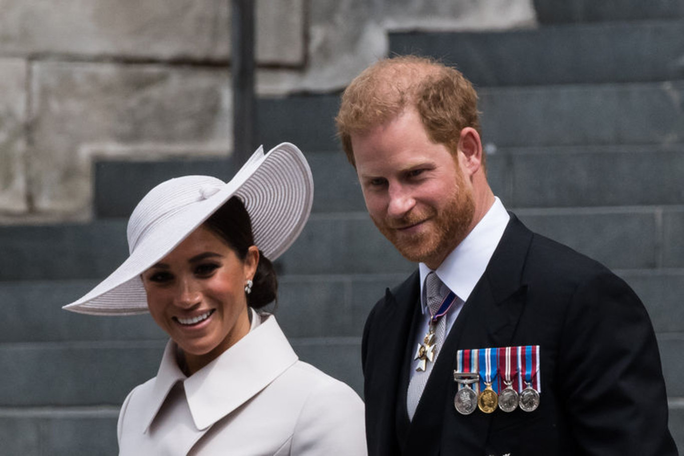 Britanya Kraliyet ailesinin üyeleri ne kadar kazanıyor? Britanya Kraliyet ailesinin serveti