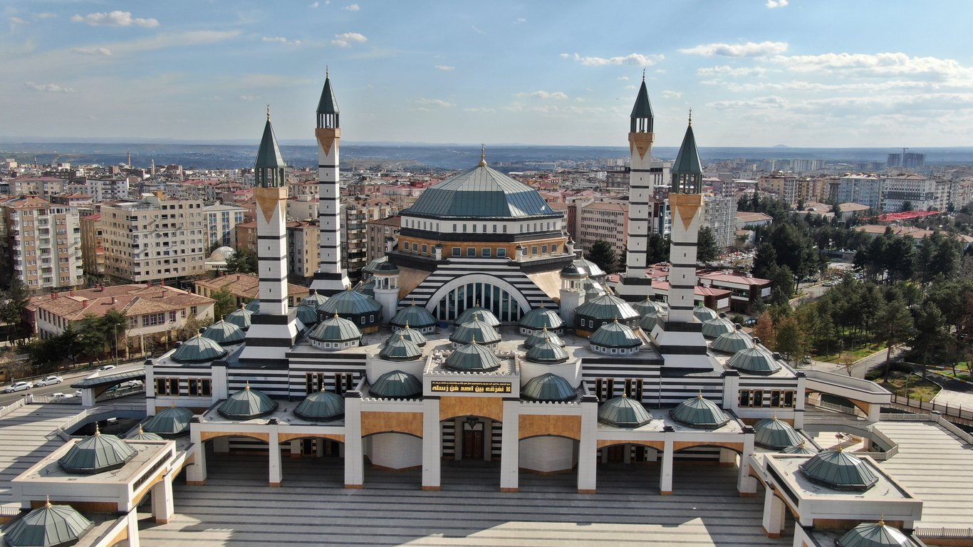 Diyarbakır'da inşa edilen Selahaddin Eyyubi Camisi ibadete açılıyor! - Son dakika haberleri