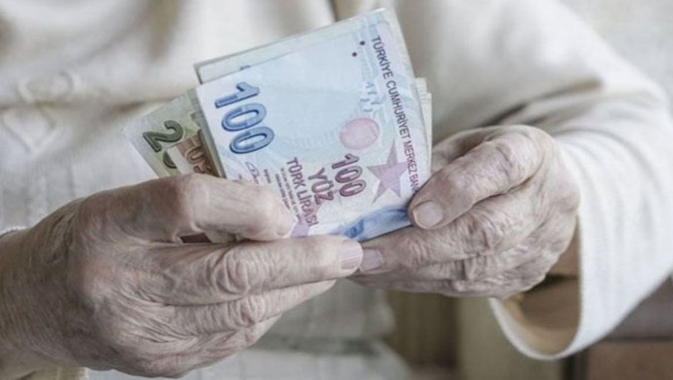 Emekli maaşı ödemeleri başladı! İşte 2023 tahsis numarasına göre SSK ve Bağ-Kur emekli maaşı ödeme tarihleri
