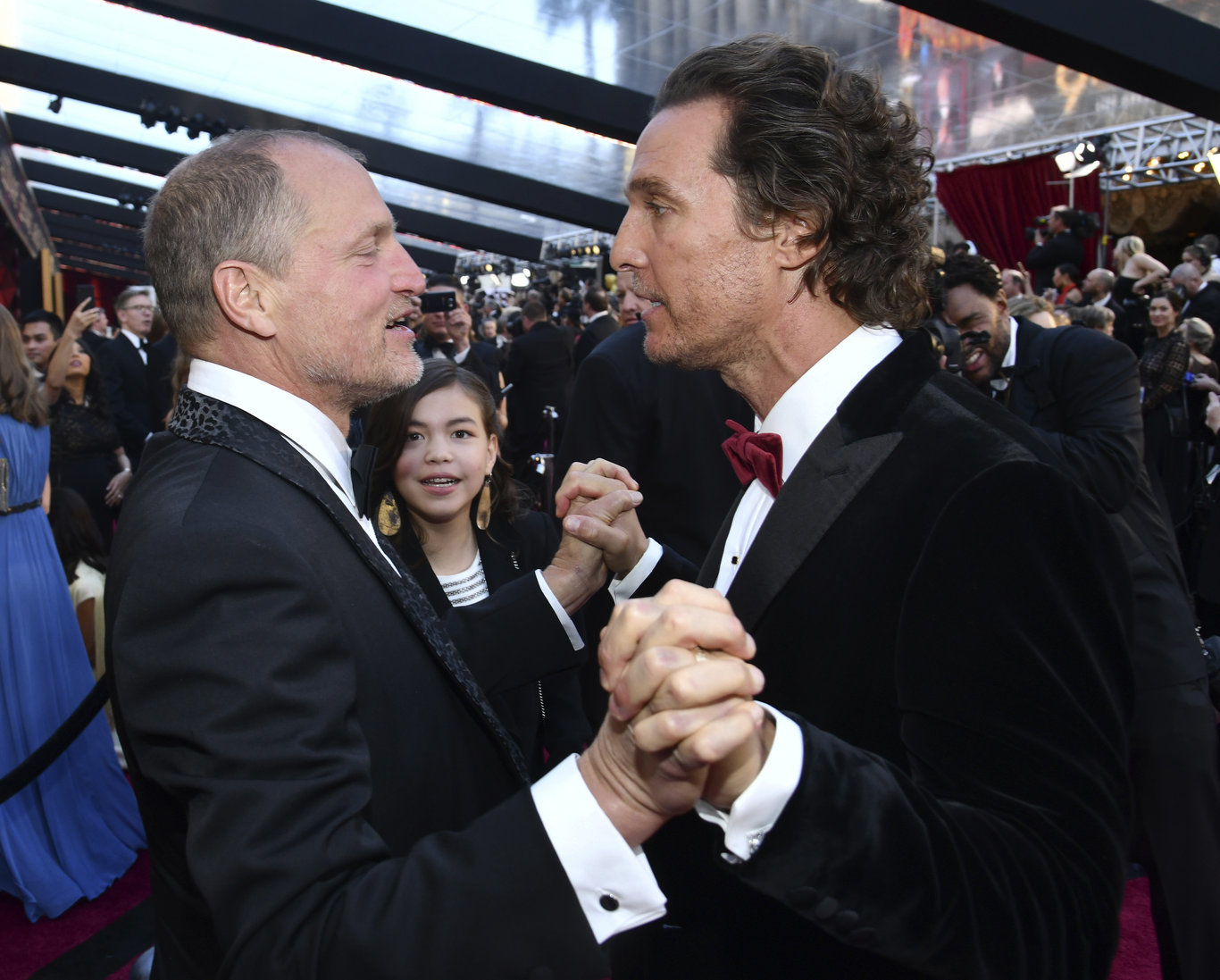 Matthew McConaughey: Woody Harrelson ile babamız aynı olabilir - Magazin haberleri