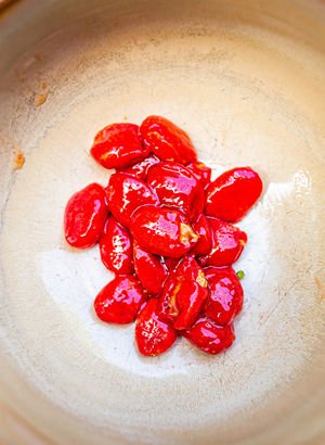 Romatizma ve varis derdine son! Günde 1 tatlı kaşığı enerji veriyor, cinsel gücü artırıyor!