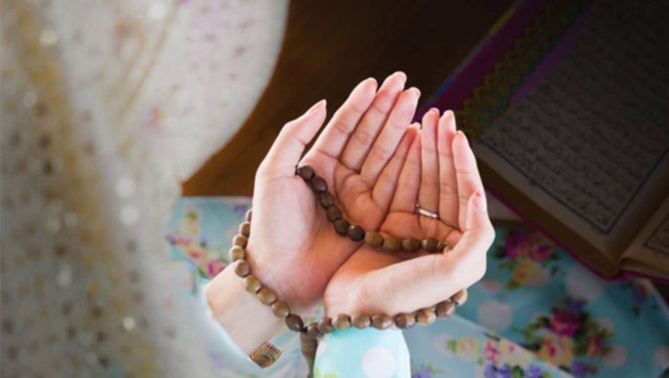 Kadir Gecesi duası ve anlamı! Kadir Gecesi duası Türkçe ve Arapça okunuşu! Kadir Gecesi okunacak dualar ve sureler