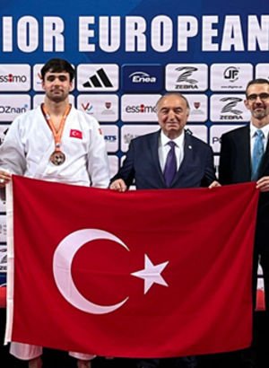 Recep Ergin'den bronz madalya