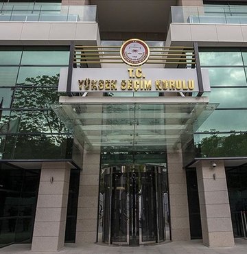 Yüksek Seçim Kurulu, CHP ve İyi Parti’nin ortak listeyle seçime gireceği 16 ilde “Millet İttifakı” ismini kullanamayacağı kararını vermişti. Yüksek Seçim Kurulu’nun gerekçeli kararında, “En az iki siyasi partinin varlığı, ittifakın zaruri unsurudur” ifadeleri yer aldı