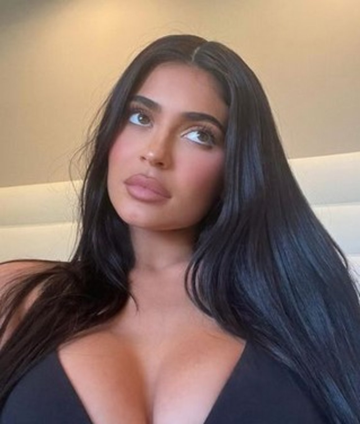 Kylie Jenner: Yüzümün tamamı estetikli değil - Magazin haberleri