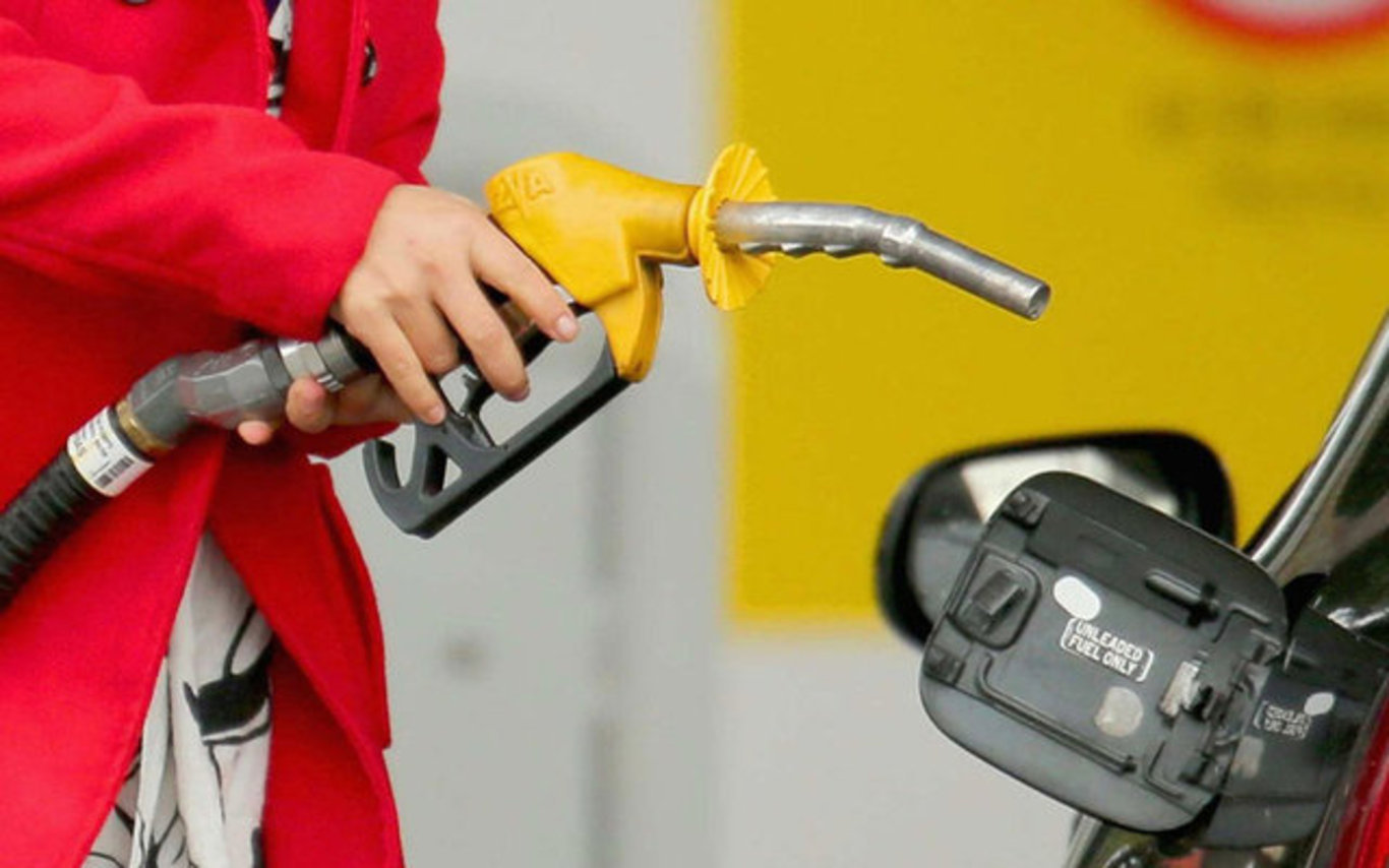Akaryakıt fiyatlarında 3 günde ikinci indirim! 25 Nisan 2023 güncel LPG, motorin fiyatları ve benzin fiyatları ne kadar, kaç TL oldu?
