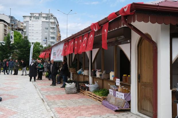 Giresun'da yöresel ürünler pazarı açıldı