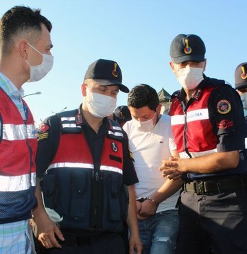 Pınar Gültekin cinayetinde katil zanlısı Cemal Metin Avcı ağırlaştırılmış müebbet, kardeşi Mertcan Avcı da 4 yıl hapisle cezalandırılmıştı. Türkiye
