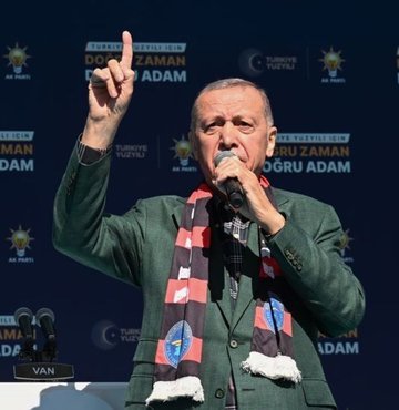 Cumhurbaşkanı Erdoğan: Türkiye’nin siyasetine ben yön veririm