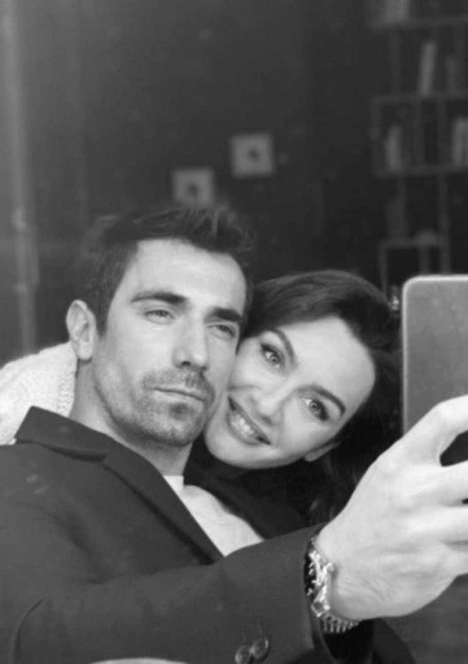 İbrahim Çelikkol ile Birce Akalay arasında neler oluyor? Kalpli fotoğraf - Magazin haberleri