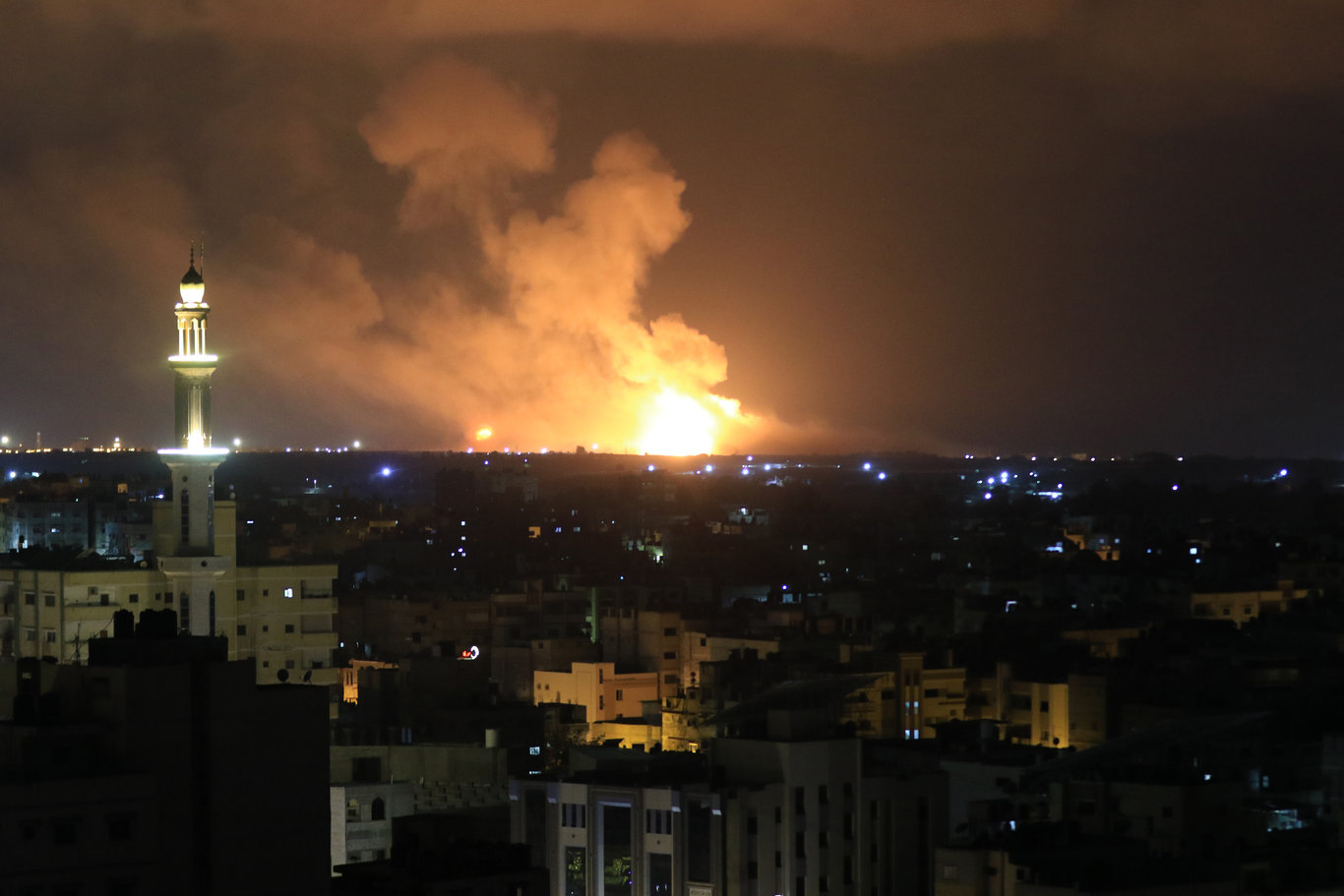 İsrail'den Gazze'ye hava saldırısı: Çok sayıda kişi hayatını kaybetti! - Son dakika dünya haberleri