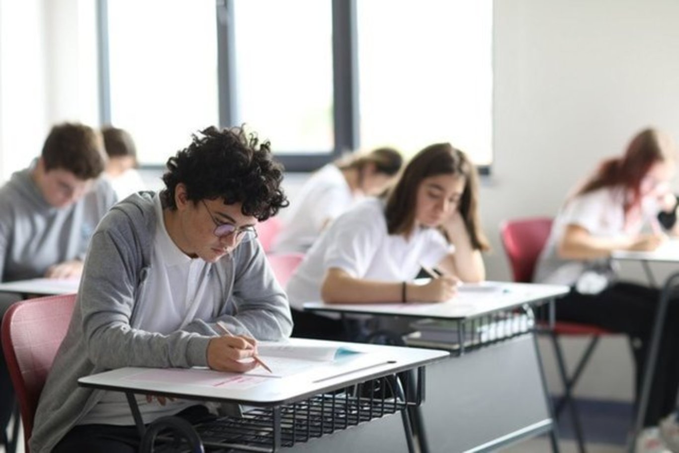 Bakan Özer açıkladı! 15 Mayıs 2023 Pazartesi günü okullar tatil mi? Okullar açık mı , kapalı mı olacak, memurlar çalışacak mı? Okul var mı?