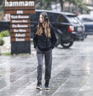 Meteoroloji Genel Müdürlüğü Hava Tahmini Uzmanı Abdullah Macit, Cumhurbaşkanlığı ve TBMM seçimlerinin yapılacağı 14 Mayıs Pazar günü, yurt genelinde nasıl bir hava beklendiğini açıkladı. Macit, Doğu Karadeniz ve Doğu Anadolu