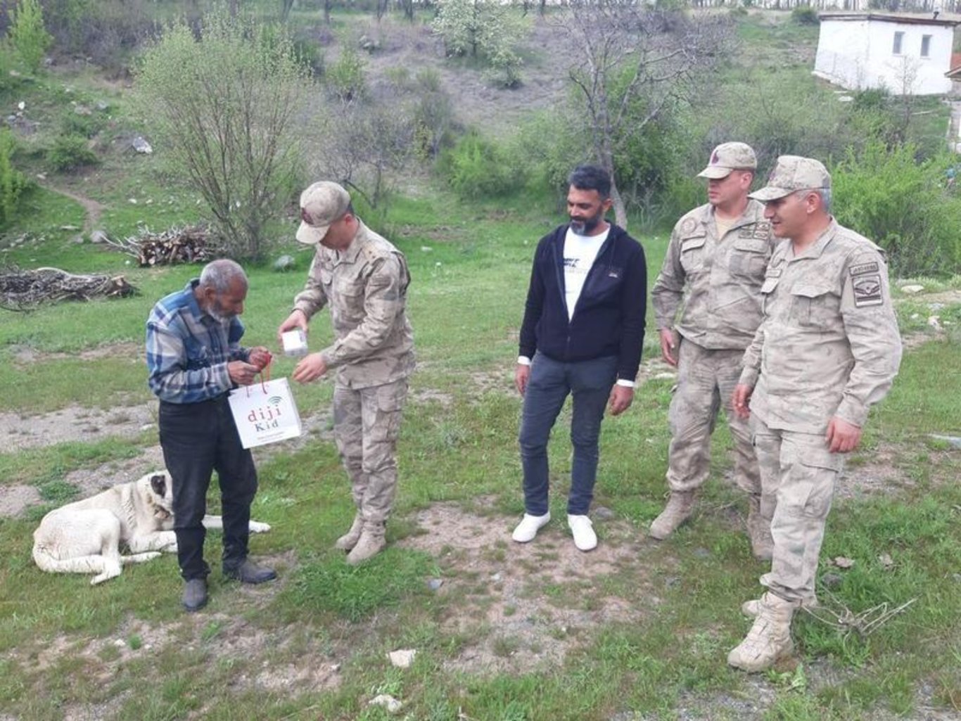 Erzincan'da kayıp kişileri bulmak için "akıllı saat" uygulaması başlatıldı