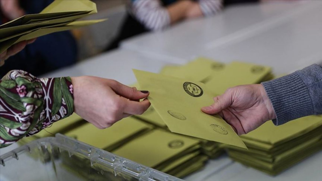 İstanbul Cumhurbaşkanlığı Seçimi Sonuçları 2023: İstanbul Cumhurbaşkanı Seçim Sonuçları ile Kim Önde, Partilerin Milletvekili Oy Oranları Nedir?
