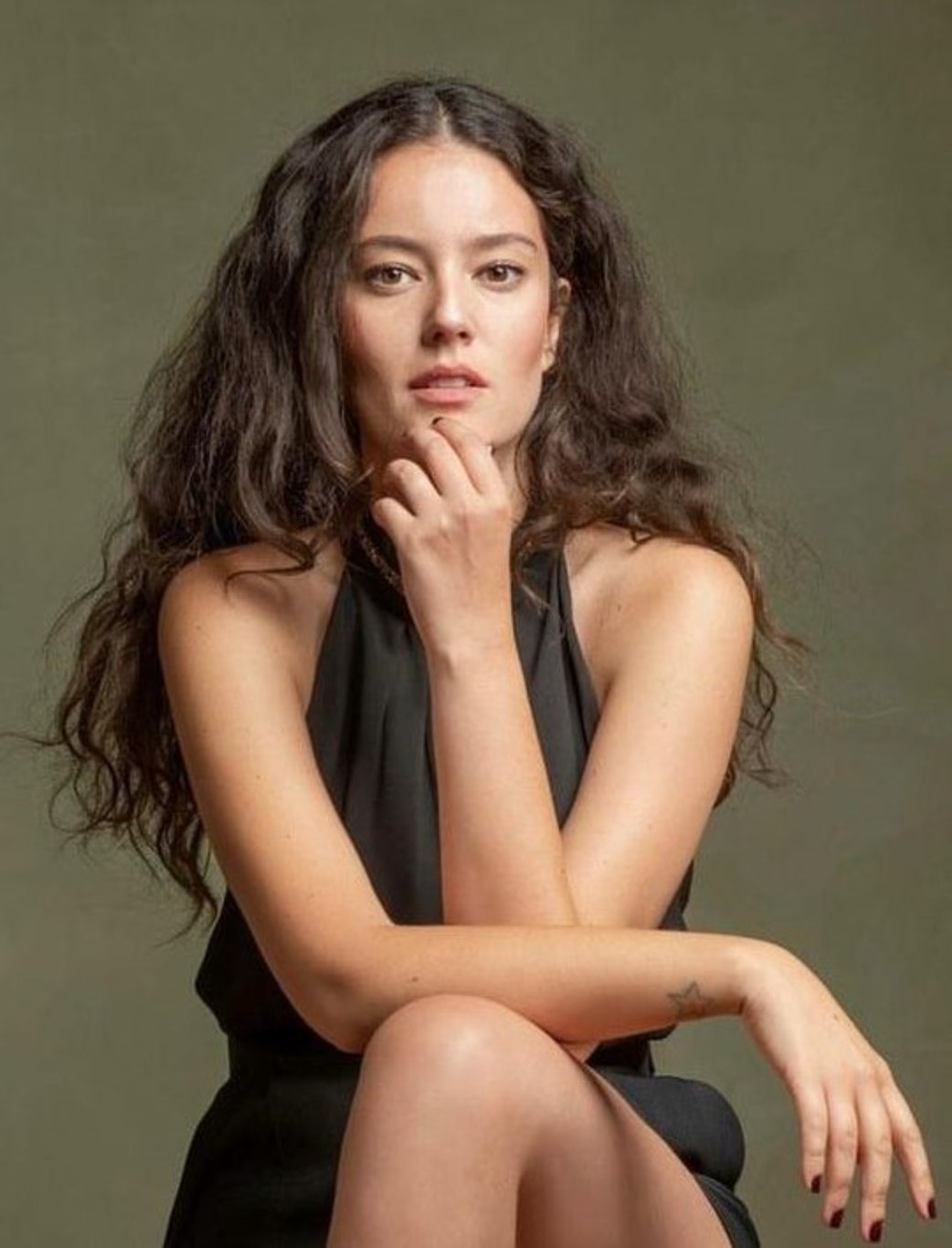 Pelin Akil'den'geçersiz oy pusulası' tepkisine yanıt: Söylediklerim çarpıtıldı - Magazin haberleri