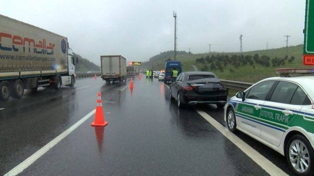 İstanbul'da 7 Aracın Karıştığı Zincirleme Kaza