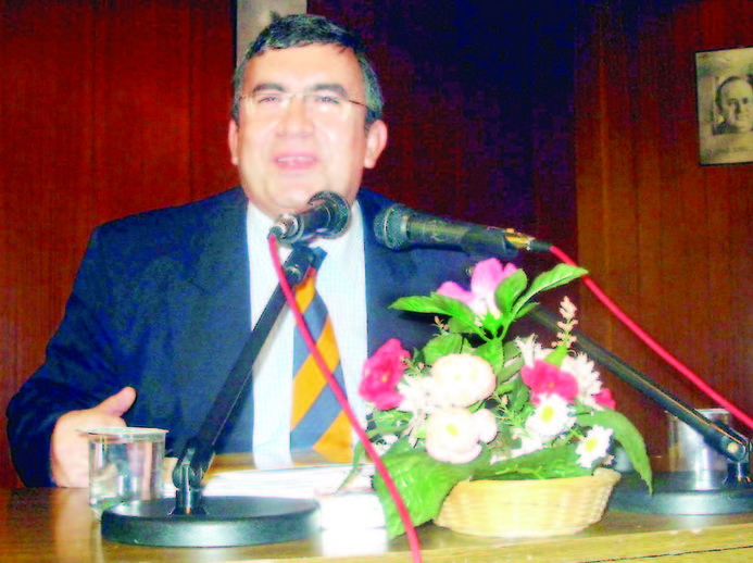 Öldürülen Cumhuriyet aydını ve akademisyen Necip Hablemitoğlu.