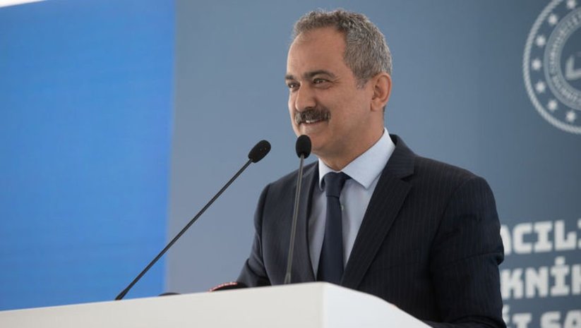 Bakan Özer: Öğretmenlerin yıl sonu mesleki çalışmaları, uzaktan eğitimle yapılacak