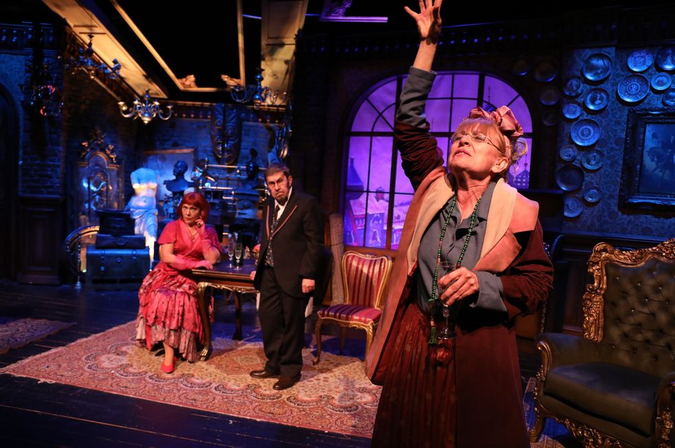 'Gidiş Dönüş Moskova (Retro)'