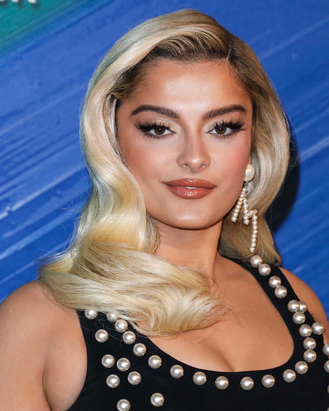 Bebe Rexha, kendisiyle alay edenlere yalvardı - Magazin haberleri