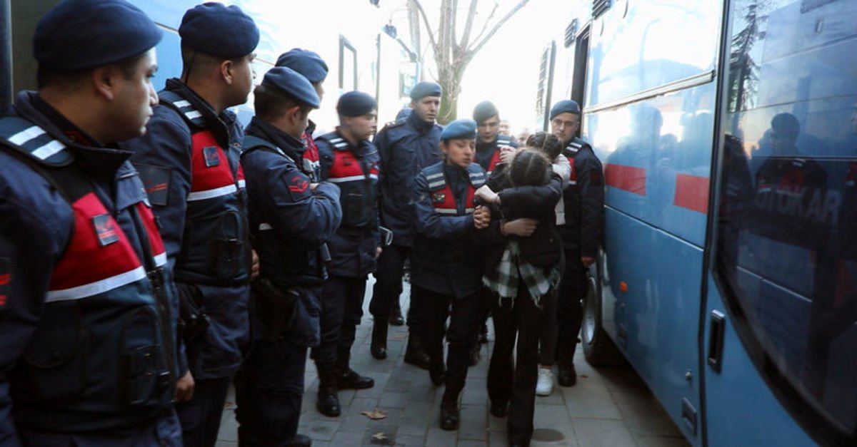 2 kız çocuğuna cinsel istismar! 23 sanığa 383 yıl hapis!