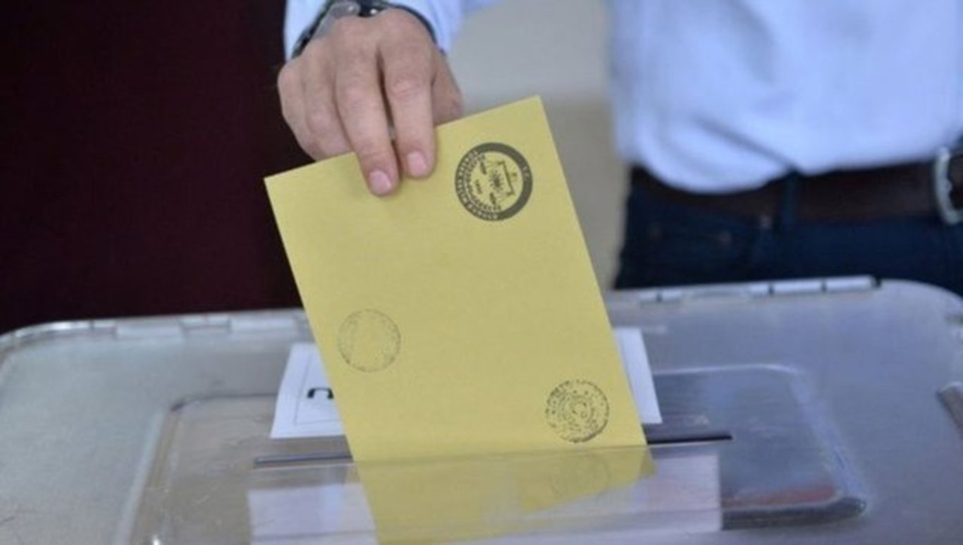 Seçmen kağıdı olmadan oy kullanılır mı? 28 Mayıs seçimlerinde kimliksiz oy verilir mi, kimlik ve seçmen kağıdı zorunlu mu?