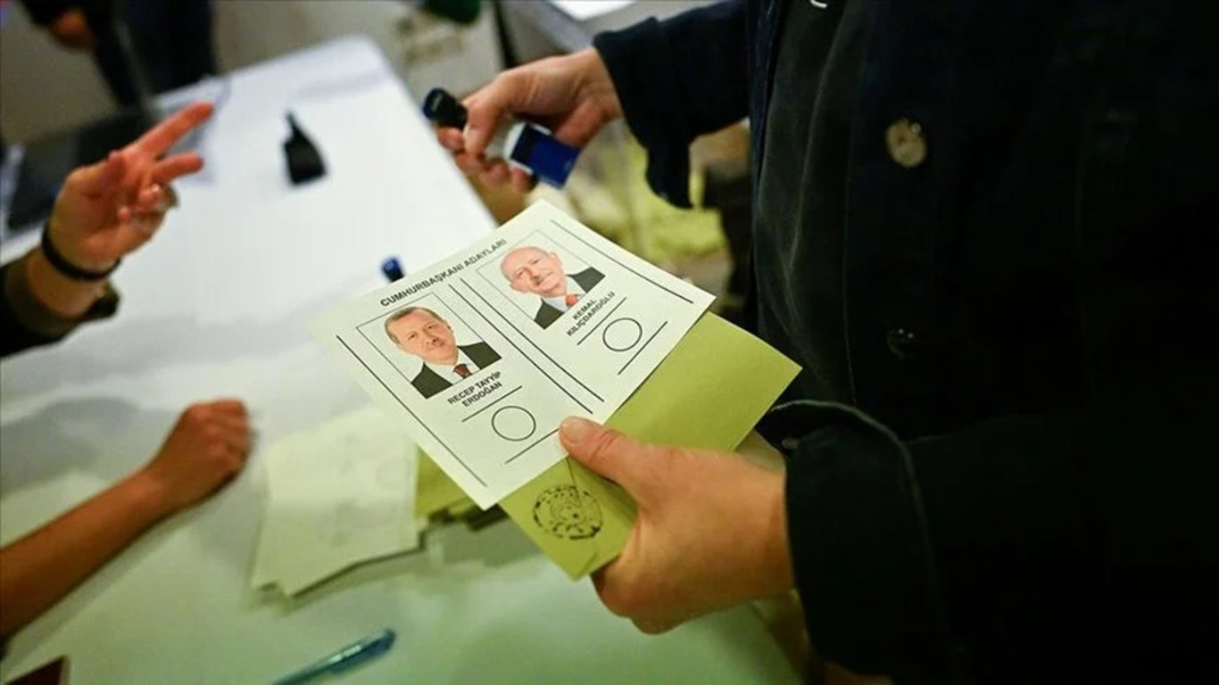 Türkiye Cumhurbaşkanını seçti! Hangi aday yüze kaç oy aldı? 28 Mayıs 2023 Cumhurbaşkanı seçimini kim kazandı?