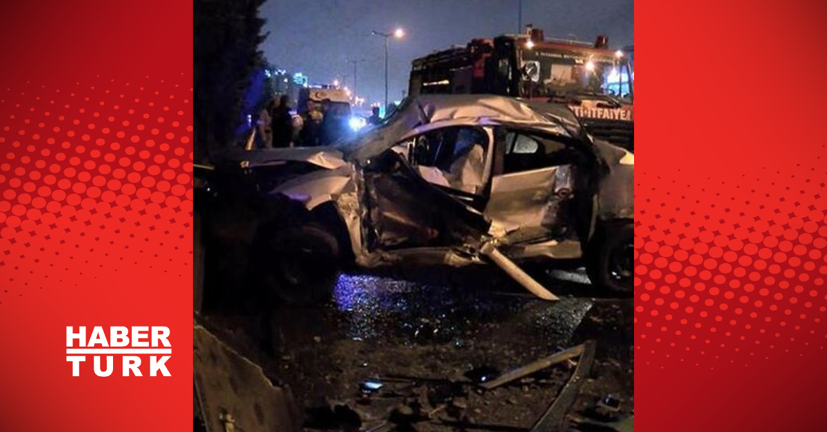 Ümraniye’de otomobil emniyet şeridindeki minibüse çarptı: 1 ölü, 2 yaralı