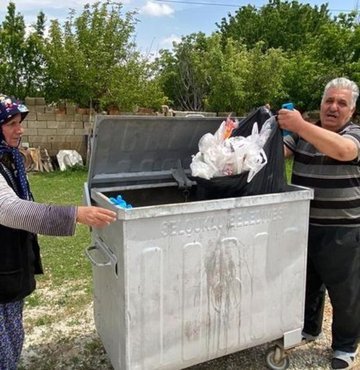 400 bin lirası ve altınları kayboldu! Çöpte bulundu!