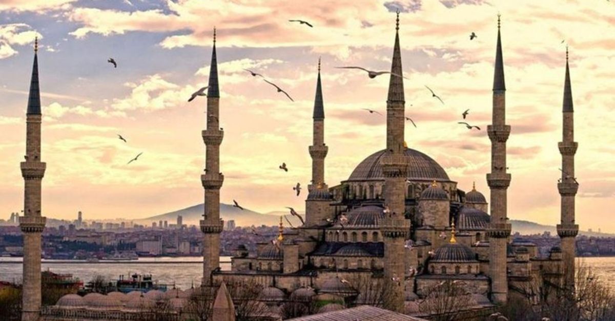 Cuma namazı kaçta? Diyanet ile 2 Haziran 2023 İstanbul, Ankara, İzmir il il cuma namazı saatleri