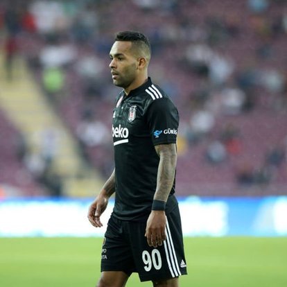 FIFA'dan Beşiktaş'a Alex şoku!