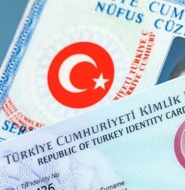 Sosyal Güvenlik Kurumu, emeklilikte, maluliyet aylığında, dul ve yetim aylığında yaş düzeltmesine bakıyor. Peki sigortalı olarak çalışmaya başladıktan sonra yapılan yaş düzeltmeleri emeklilikte dikkate alınır mı? Maluliyet aylığı veya ölüm aylığı bağlanırken yaş düzeltmesinde hangi kriterler aranıyor? Habertürk’ten Ahmet Kıvanç, yaş düzeltmesi ile ilgili merak edilenleri yazdı