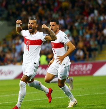A Milli Takım maç fazlasıyla lider!
