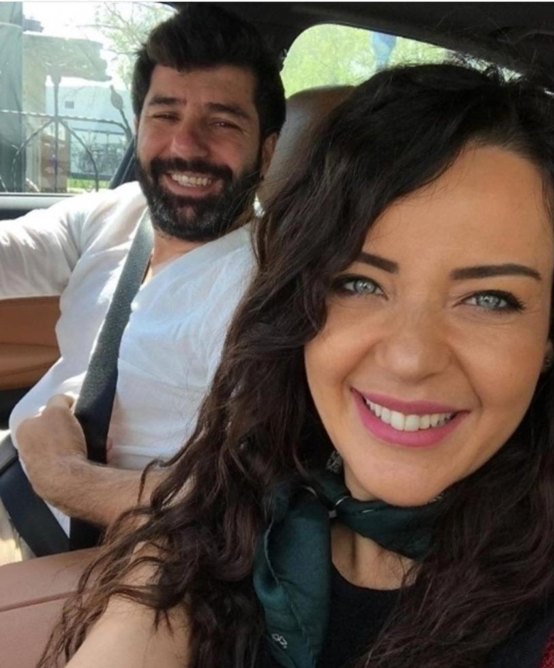 Nursel Ergin ile Murat Akyer boşandıklarını açıkladı - Magazin haberleri
