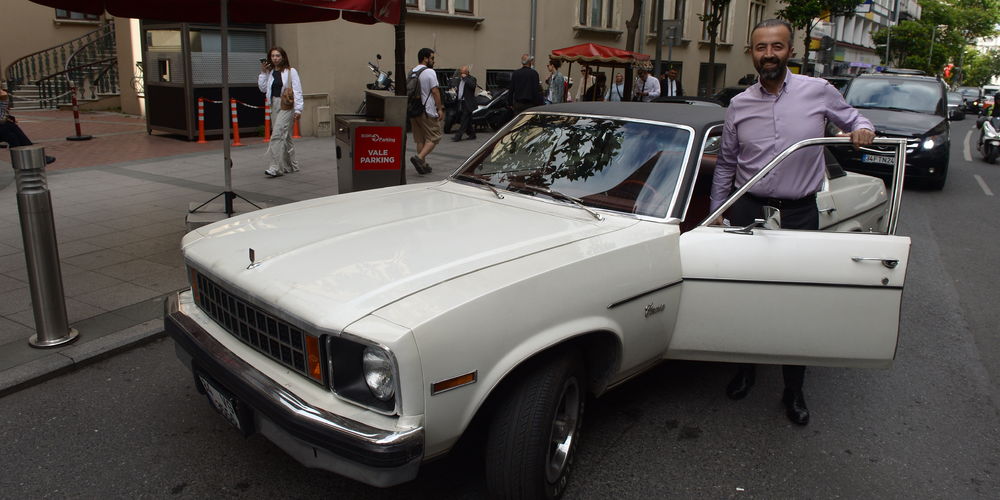 Klasik otomobil tutkusu...