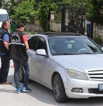 Genç kadının yaralandığı pusunun arkasından müteahhit çıktı!
