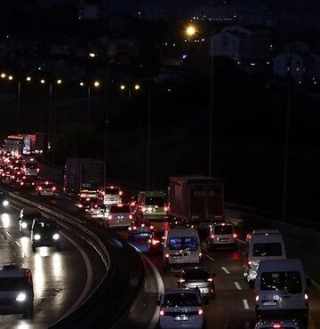 Her bayram öncesi ve sonrasında yaşanan klasik tablo yine kendini gösterdi. 43 ilin kara yolunun bağlantı noktasında yer alan Kırıkkale